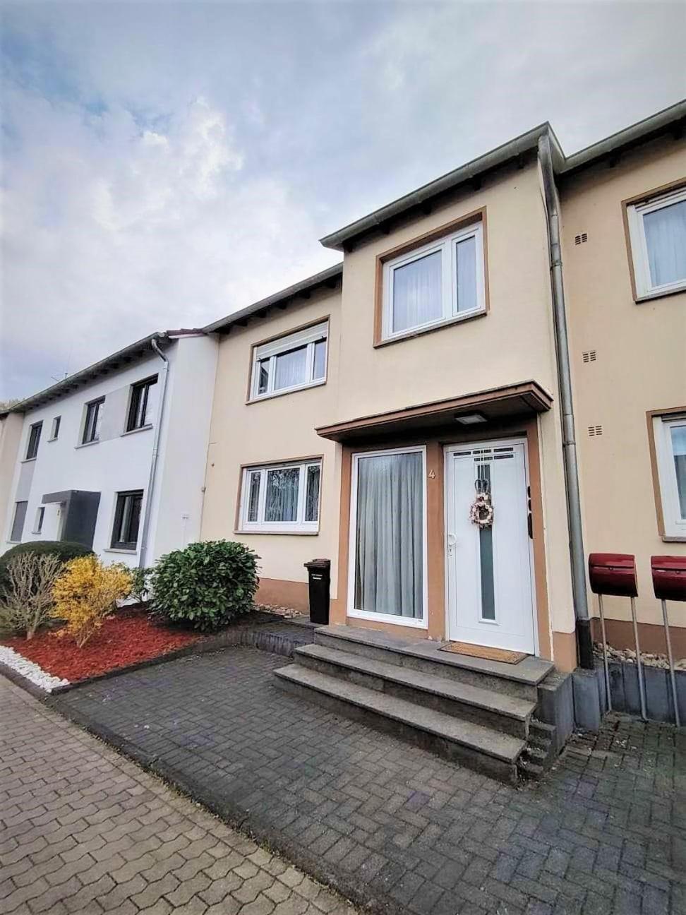 Koblenzliebe Rhein Ferienwohnung 3-Zimmer Garten Parking Кобленц Екстериор снимка